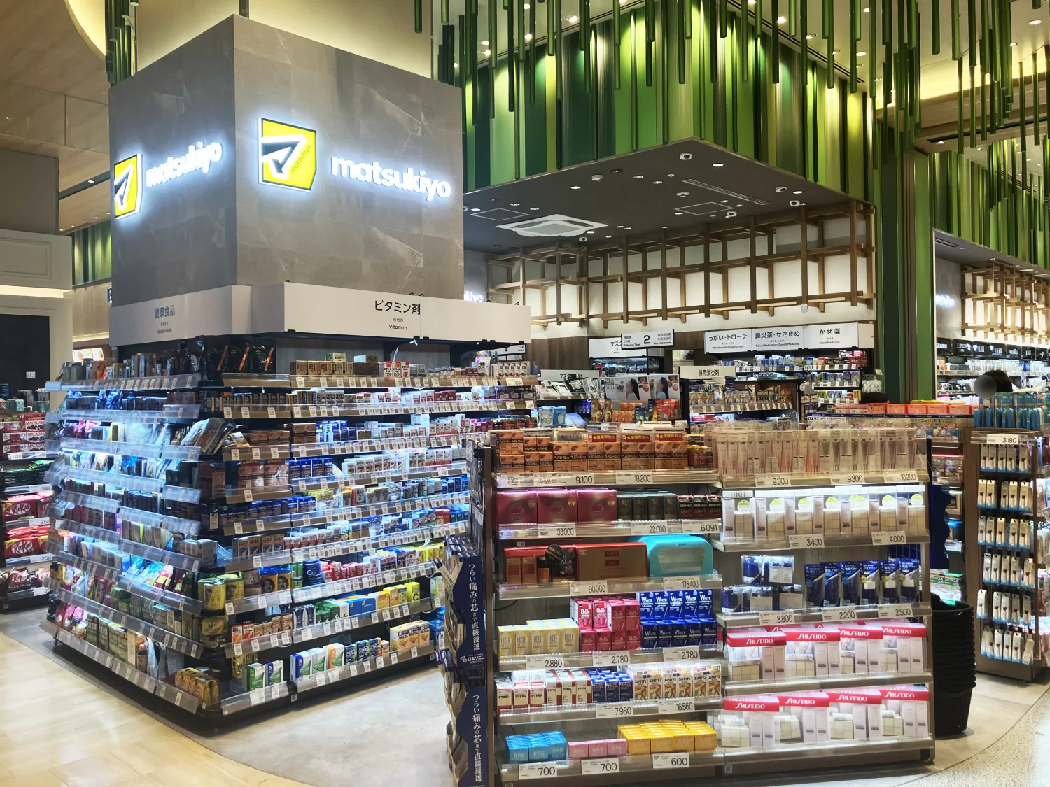 Kansai International Airport Departure Area Store